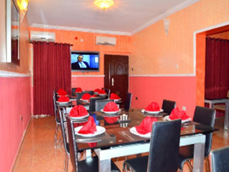 Bleu Ivy Hotel And Suites Ikeja Exterior foto